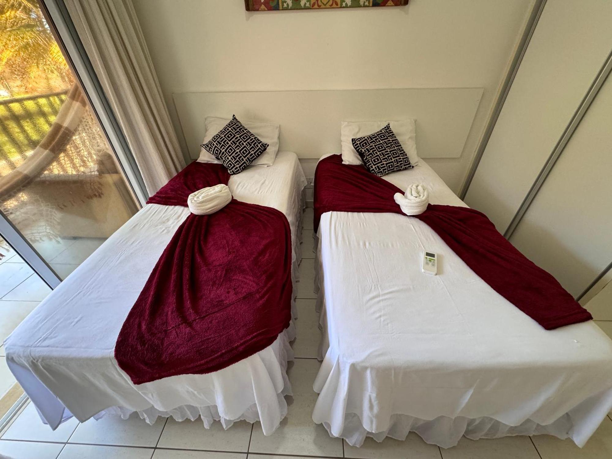 אקווירז Beach Living, Frente Mar, Vizinho Ao B Park מראה חיצוני תמונה